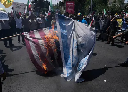 Israel atento a protestas en Ir&aacute;n y listo para responder