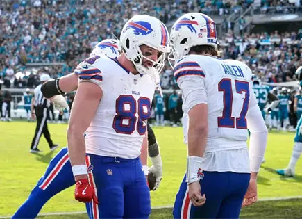 Josh Allen lleva a Buffalo a su primera victoria en playoffs fuera de casa en d&eacute;cadas