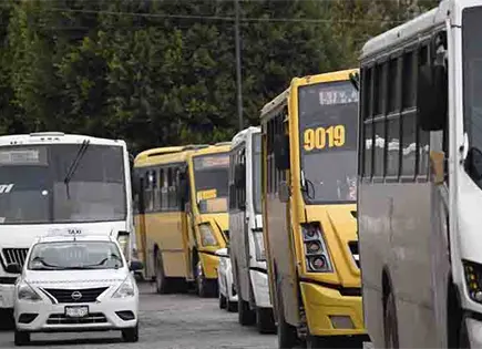Sin respaldo, alza a $15 al transporte