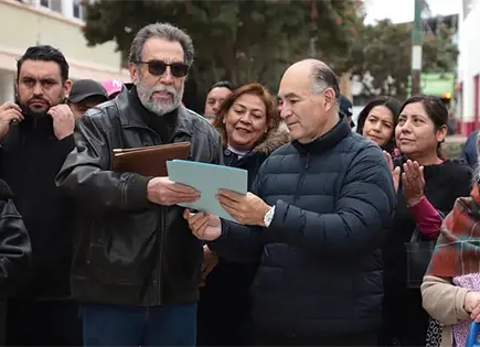 Anuncia Alcalde regeneraci&oacute;n de calles en Col. Bur&oacute;crata