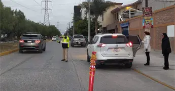 Escuelas regresan a clases con operativo vial en la capital