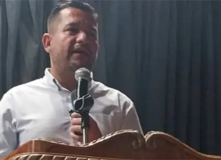 Sady Loaiza lidera innovaci&oacute;n de libros de texto en la SEP