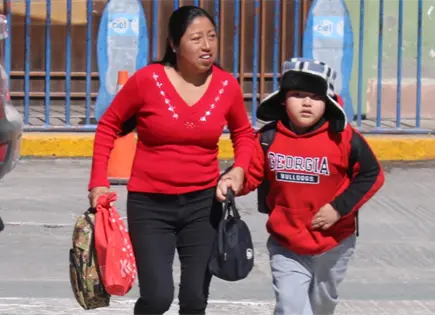 Sancionar&aacute;n a escuelas que no respeten horario de invierno