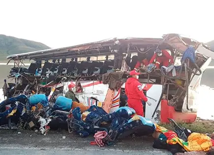 Accidente en frontera de Bolivia deja 11 muertes