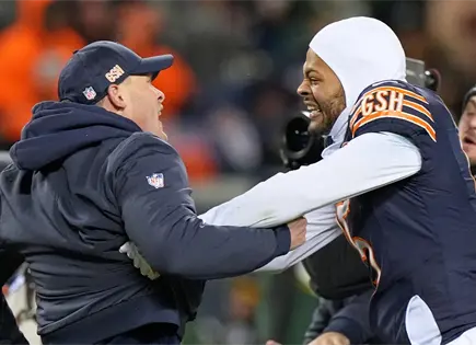 Bears de Chicago celebran victoria sobre Packers de Green Bay en playoffs