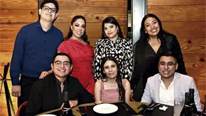 FESTEJAN A LAS ENFERMERAS EN SU D&Iacute;A