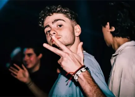 Pap&aacute; de Nicol&aacute;s Buenfil le aconseja comenzar desde abajo