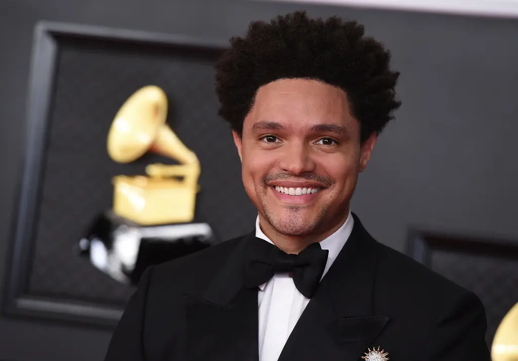 Trevor Noah será anfitrión de los Grammy por sexta vez