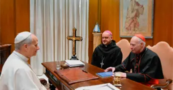 Cardenal Aguiar se re&uacute;ne con el Papa Le&oacute;n XIV en el Vaticano