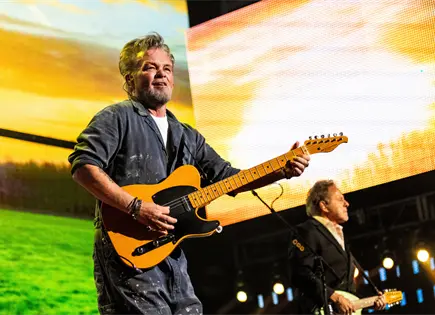 John Mellencamp Anuncia Gira de Conciertos con Sean Penn en Tráiler Exclusivo John Mellencamp Anuncia Gira de Conciertos con Sean Penn en Tráiler Exclusivo