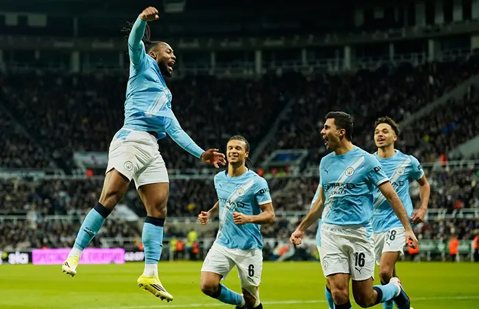 Man City supera al Newcastle en semis
