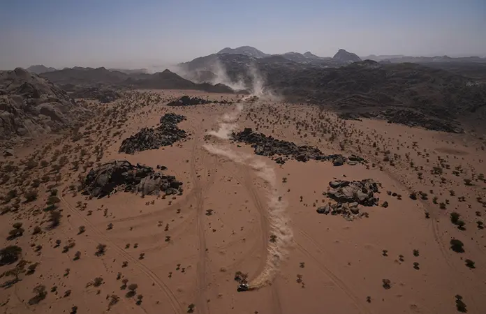Roma lidera el Rally Dakar