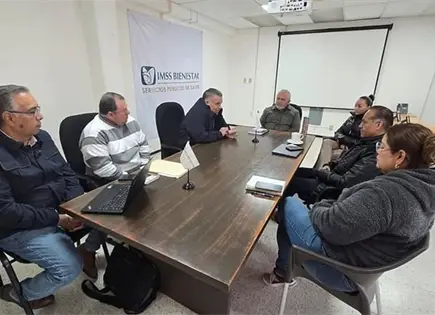 Se re&uacute;nen por avances de proyecto hospitalario