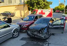 Cuatro lesionados por choque m&uacute;ltiple en Ciudad Valles 
