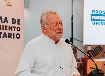 Liberan a exrector de Universidad de Campeche