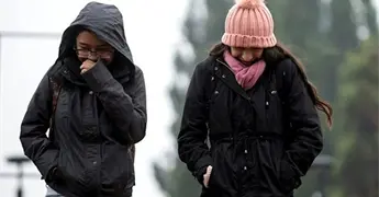 Frente fr&iacute;o 30 mantiene ma&ntilde;anas fr&iacute;as y alerta por heladas