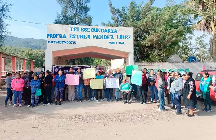 Paterfamilias toman telesecundaria