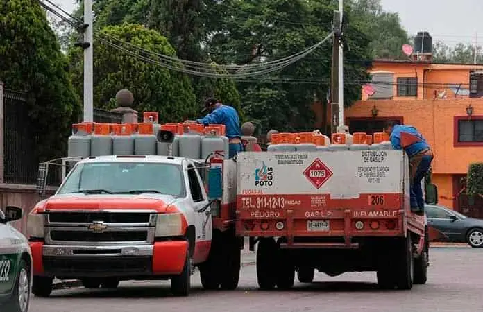 Revisa PC vehículos distribuidores de gas