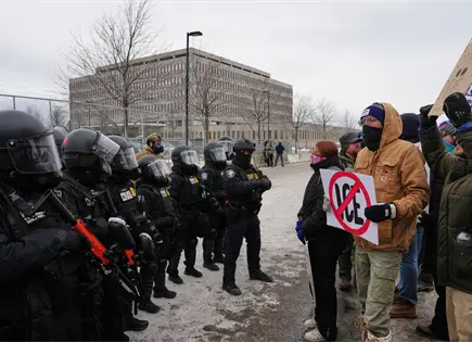 Trump amenaza con desplegar tropas en Minneapolis por protestas