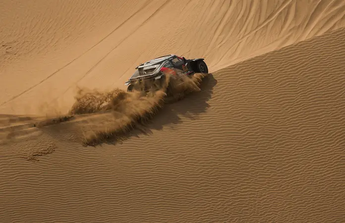 Al-Attiyah y Brabec dominan el Dakar