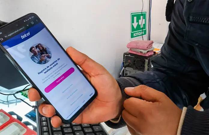Registran más de 2 millones de líneas telefónicas