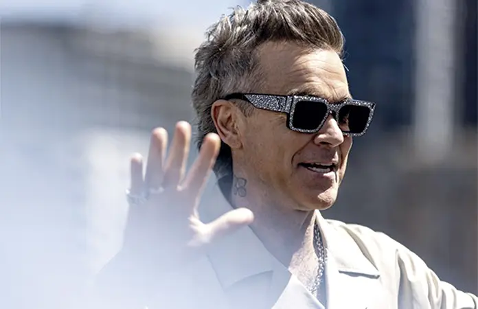 Robbie Williams lanza su nuevo álbum