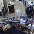 VIDEO | Asaltan joyer&iacute;a en pleno Centro Hist&oacute;rico