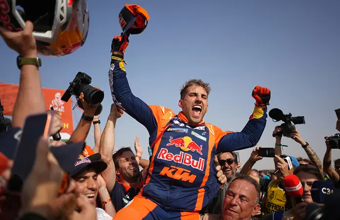 Benavides triunfa en el Rally Dakar