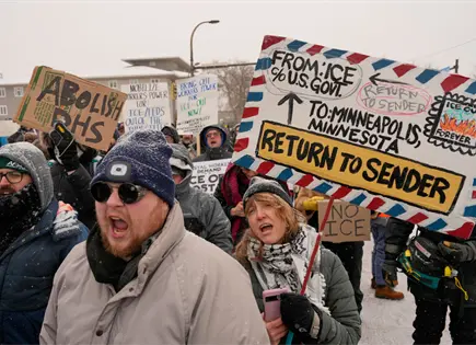 Protestas pac&iacute;ficas en Minneapolis contra represi&oacute;n inmigratoria