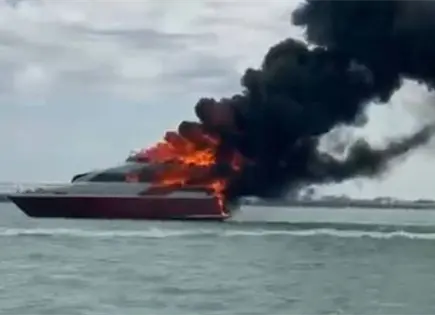Se incendia embarcaci&oacute;n en Puerto Progreso