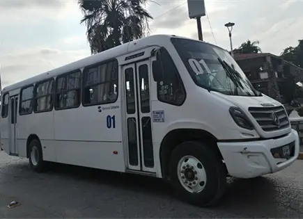 Vigilar&aacute; la SCT choferes regresen cambio a usuarios