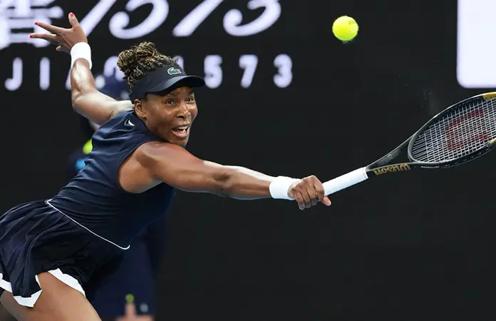 A los 45 años, Venus Williams fija récord en Australia