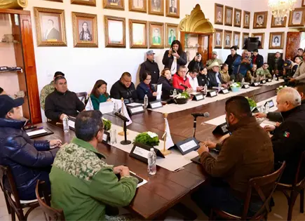 Acuerdan poner lupa sobre polic&iacute;as municipales