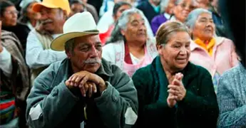 Adultos mayores piden fuentes de empleo