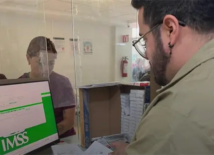 Video | IMSS-SLP revira denuncias por desabasto de medicinas