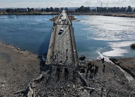 Fuerzas de gobierno sirio chocan con combatientes kurdos