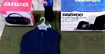 Ladr&oacute;n hurtaba en una tienda de Aurrer&aacute;