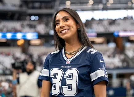 El &eacute;xito de Diana Flores y el auge del f&uacute;tbol bandera