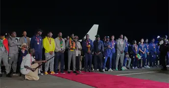 Jugadores de Senegal son aclamados como h&eacute;roes en Dakar tras conquistar la Copa Africana