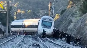 Llega a 40, la cifra de muertos por trenazo en Espa&ntilde;a