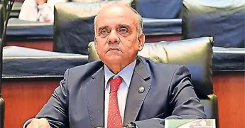 Reclama oposici&oacute;n ingreso de aeronave sin notificar al Senado