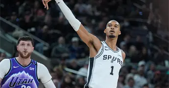 Victor Wembanyama anota siete triples en victoria de los Spurs sobre el Jazz