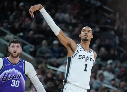 Victor Wembanyama anota siete triples en victoria de los Spurs sobre el Jazz