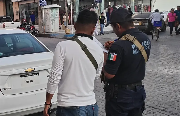 Quince policías pasan examen de confianza