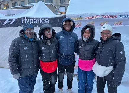 Trillizos adolescentes de Jamaica listos para Juegos Ol&iacute;mpicos de esqu&iacute;