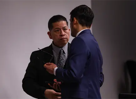 Fiscal pide condena a policía en juicio por tiroteo en Uvalde Fiscal pide condena a policía en juicio por tiroteo en Uvalde