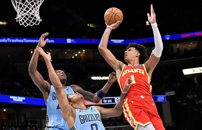 Hawks rompen racha de cuatro descalabros