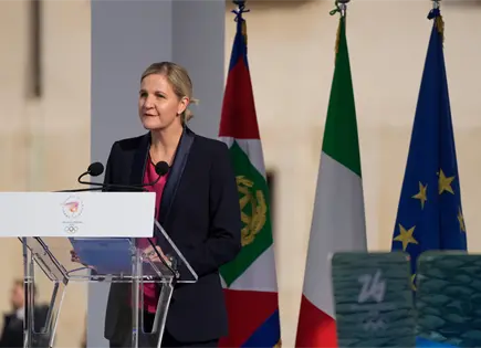 Kirsty Coventry lidera el COI en medio de desafíos diplomáticos Kirsty Coventry lidera el COI en medio de desafíos diplomáticos