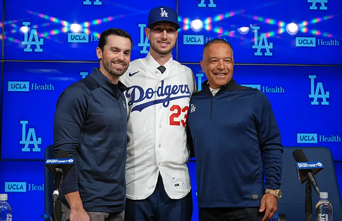 Kyle Tucker se une a Dodgers de LA