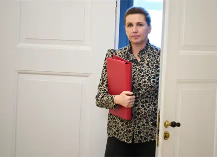 Trump busca acceso militar en Groenlandia: postura de la OTAN en debate Trump busca acceso militar en Groenlandia: postura de la OTAN en debate